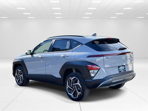 New 2026 Hyundai Kona SEL Premium image 4