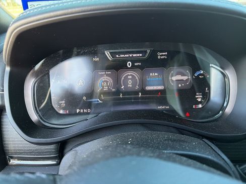 Used 2023 RAM 2500 Limited image 15