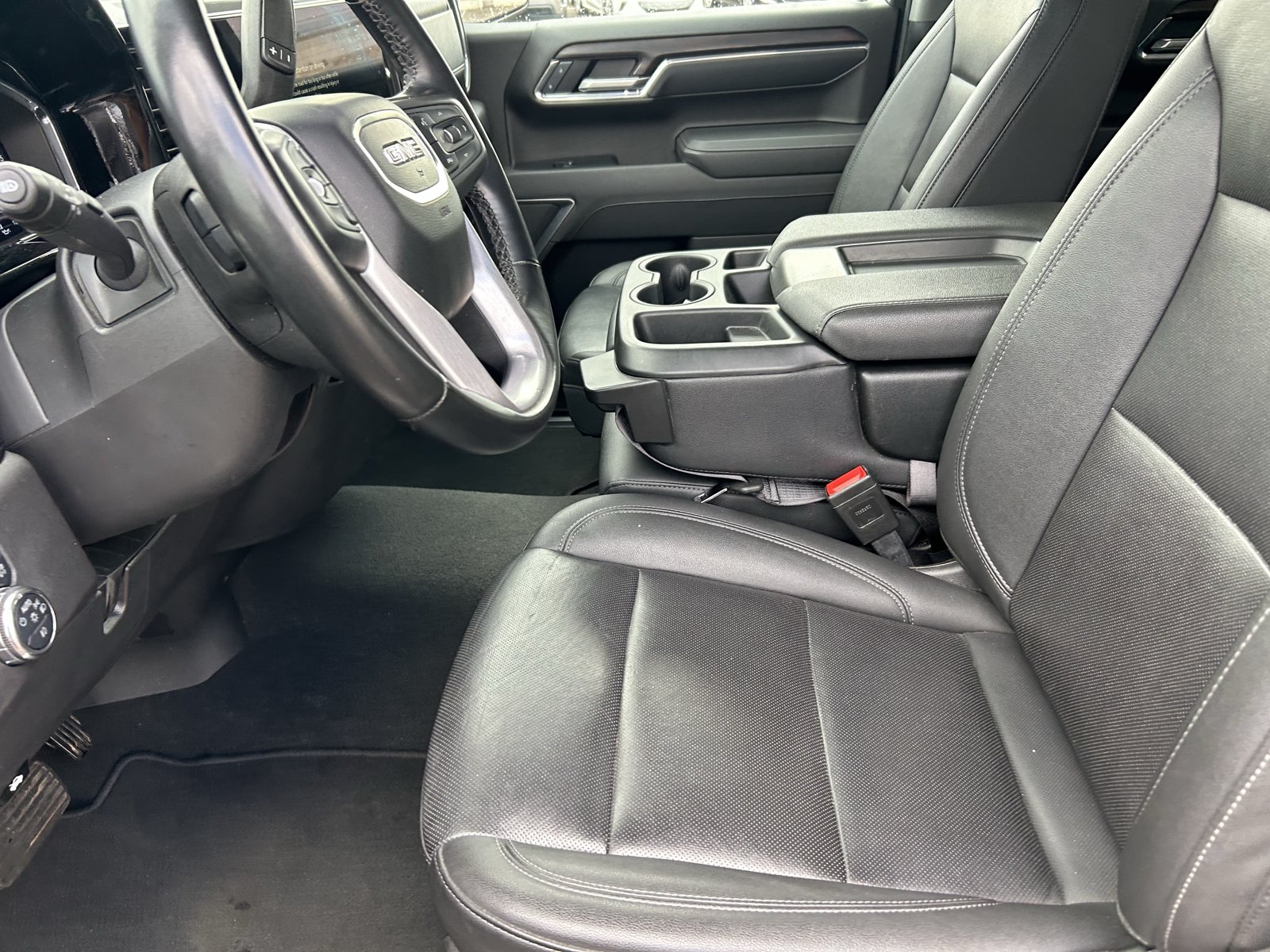 Used 2025 GMC Sierra 1500 SLT RWD image 11