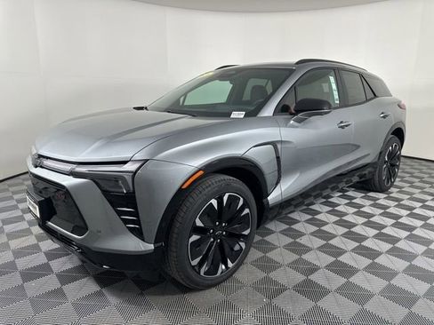 New 2026 Chevrolet Blazer EV RS image 7