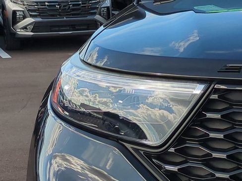 Used 2021 Ford Explorer ST w/ Equipment Group 401A image 9