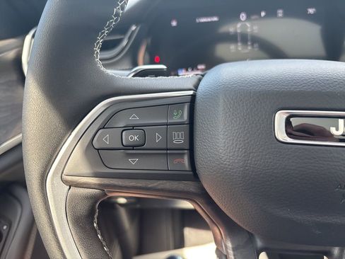 New 2026 Jeep Grand Cherokee L Limited AWD/4WD image 64