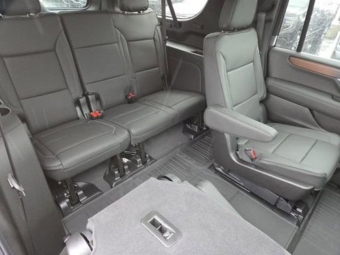 New 2026 GMC Yukon XL Denali w/ Sun & Power Step Package image 32