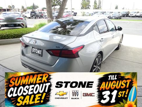 Used 2021 Nissan Altima 2.5 SR FWD image 7