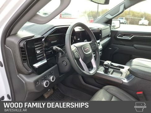 Used 2023 GMC Sierra 1500 SLT w/ SLT Premium Package image 17
