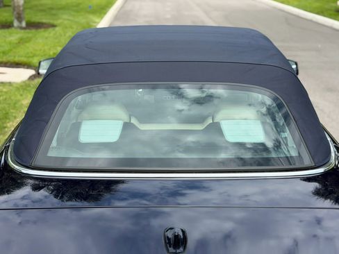 Used 2013 Mercedes-Benz E 350 Cabriolet image 40