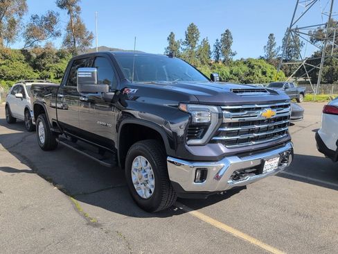 Used 2024 Chevrolet Silverado 2500 LTZ w/ LTZ Premium Package image 1