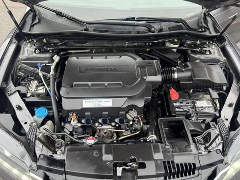 Used 2015 Honda Accord EX-L image 11