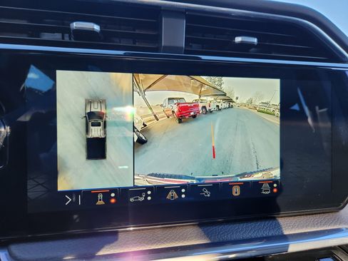 Used 2024 GMC Sierra 2500 Denali w/ Denali Reserve Package image 29