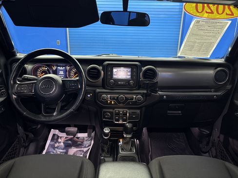 Used 2020 Jeep Wrangler Unlimited Sport S AWD/4WD image 24