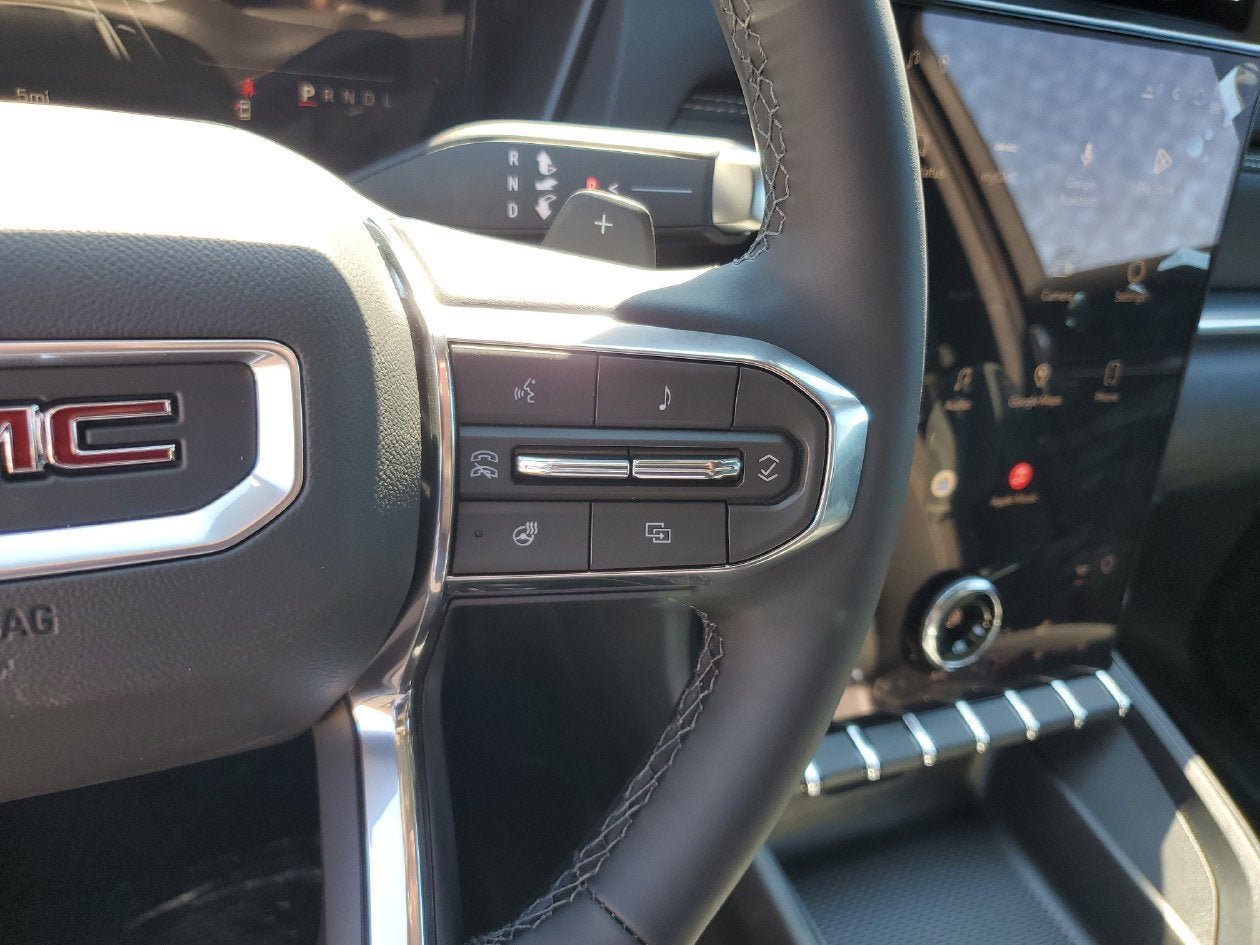 New 2027 GMC Terrain Elevation FWD image 27