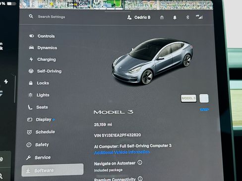 Used 2023 Tesla Model 3 Standard Range RWD image 8