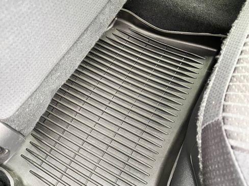 Certified 2022 Toyota Prius Prime LE image 12