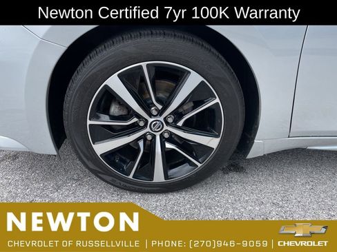 Used 2022 Nissan Maxima SV w/ Floor Mat Group FWD image 47
