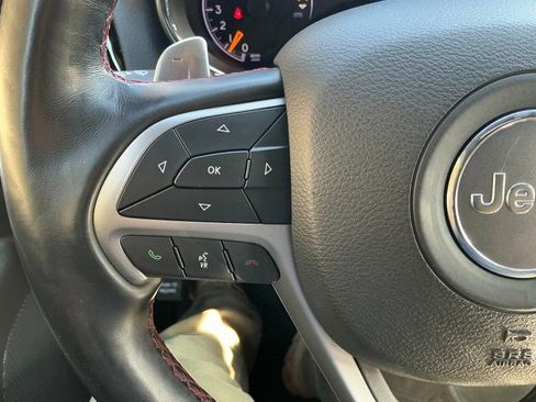 Used 2021 Jeep Grand Cherokee Trailhawk image 20