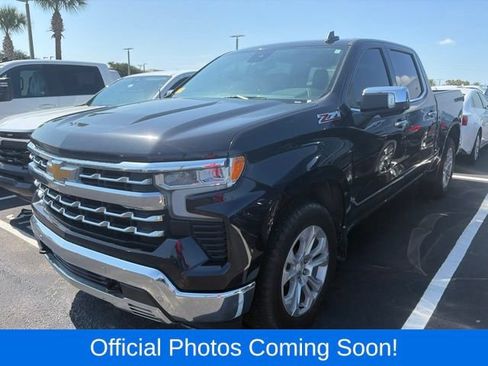 Used 2022 Chevrolet Silverado 1500 LTZ w/ Z71 Off-Road Package AWD/4WD image 2