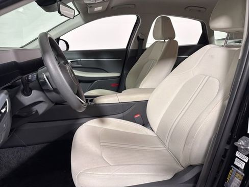 Used 2025 Hyundai Sonata SEL image 15