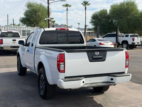 Used 2015 Nissan Frontier Desert Runner RWD image 6