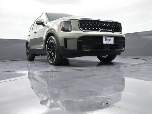Certified 2025 Kia Telluride SX Prestige X-Line AWD/4WD image 29