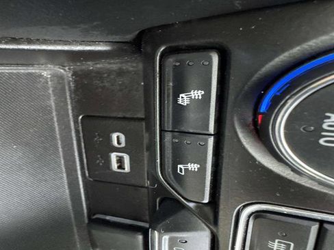 Used 2021 Chevrolet Suburban RST w/ Luxury Package image 25