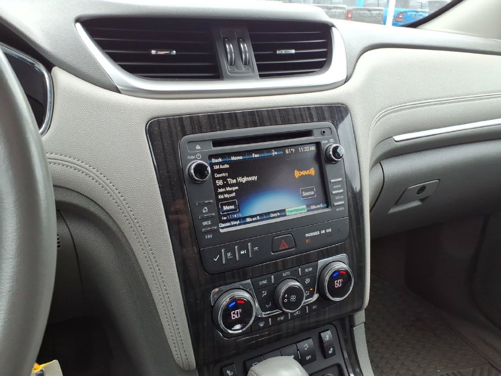 Used 2014 Chevrolet Traverse LT AWD/4WD image 15