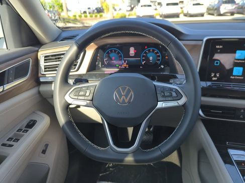 New 2026 Volkswagen Atlas SE image 22