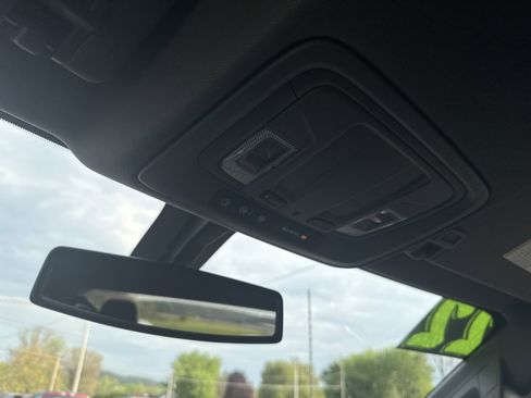 Used 2022 Chevrolet Silverado 2500 LT w/ Convenience Package AWD/4WD image 30