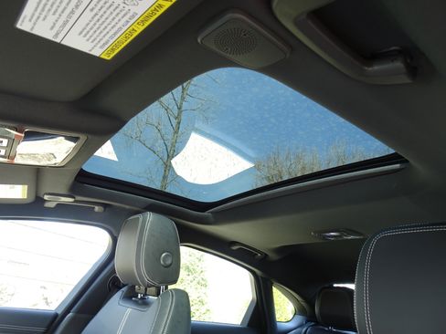 New 2024 Jaguar XF R-Dynamic SE image 20