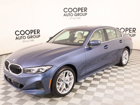 New 2026 BMW 330i xDrive Sedan w/ Premium Package AWD/4WD image 11