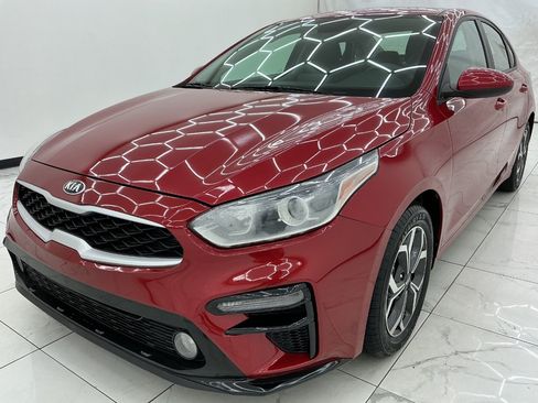 Used 2020 Kia Forte LXS FWD image 1