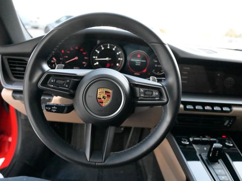 Used 2022 Porsche 911 Carrera image 24