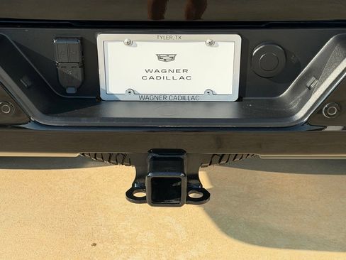 Used 2024 Chevrolet Silverado 2500 LT w/ Midnight Edition AWD/4WD image 18