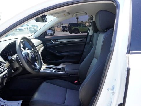 Used 2021 Honda Accord Hybrid image 17