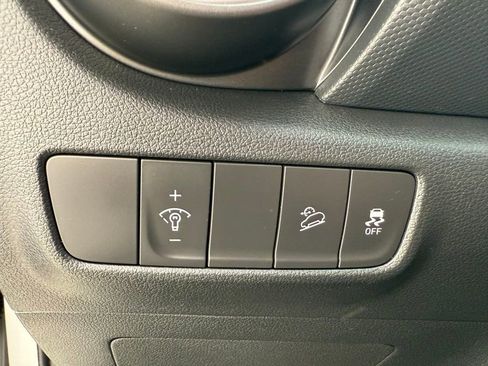 Used 2022 Hyundai Kona SEL w/ Convenience Package image 21