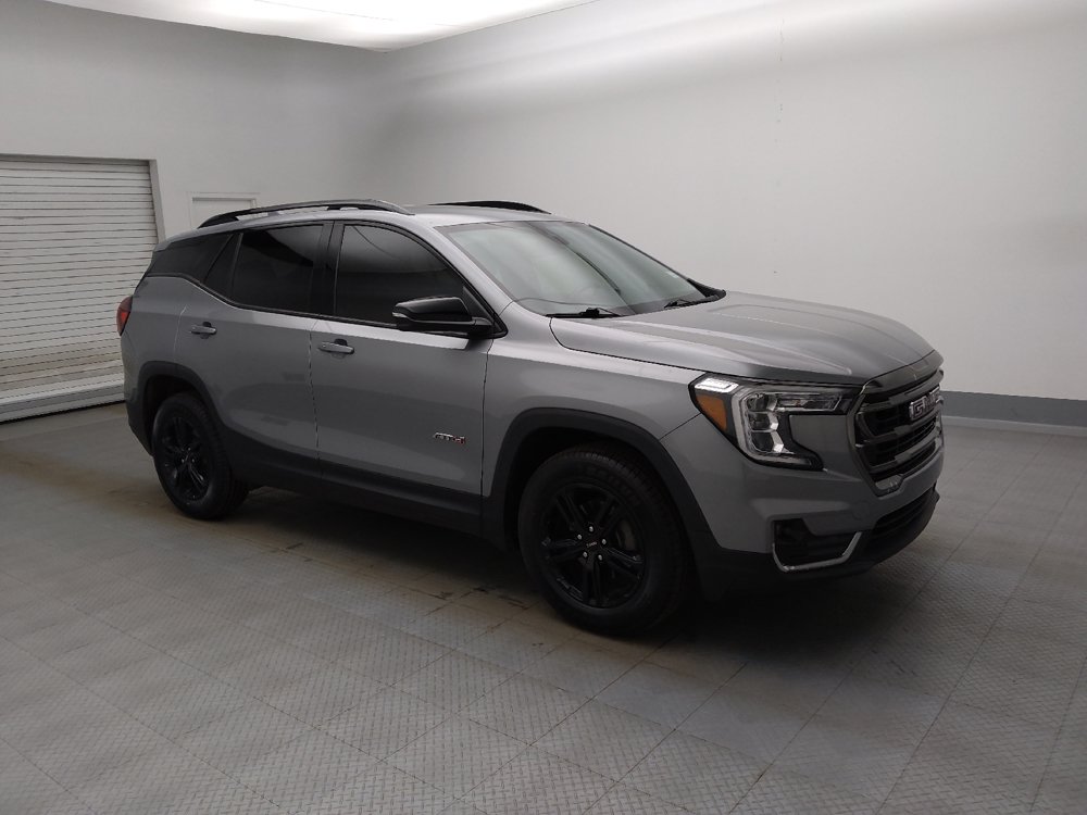 Used 2023 GMC Terrain AT4 AWD/4WD image 11