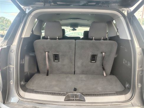 Used 2018 GMC Acadia SLE w/ Driver Alert Package I image 11