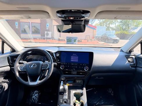 Used 2023 Lexus NX 350 AWD image 27