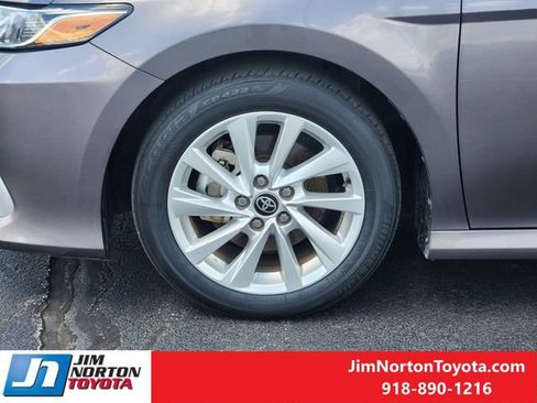 Used 2024 Toyota Camry LE FWD image 12