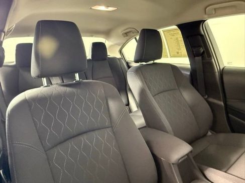 Used 2026 Toyota Corolla LE image 51