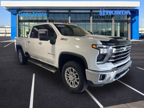 Used 2024 Chevrolet Silverado 2500 LTZ w/ LTZ Plus Package AWD/4WD image 1