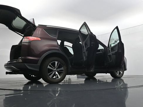 Used 2016 Toyota RAV4 XLE FWD image 40