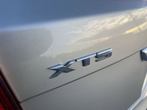 Used 2016 Cadillac XTS Luxury w/ Driver Awareness Package image 12