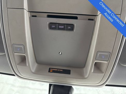 Used 2018 Chevrolet Silverado 1500 LT w/ LT Eassist Package image 33