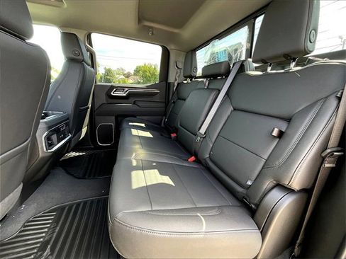 New 2026 Chevrolet Silverado 1500 LTZ w/ LTZ Premium Package image 13