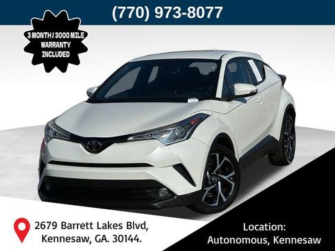 Used 2018 Toyota C-HR XLE image 1