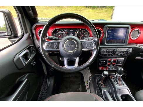 Used 2021 Jeep Wrangler Unlimited Rubicon AWD/4WD image 5