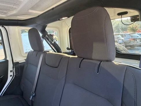 Used 2020 Jeep Wrangler Unlimited Sport S AWD/4WD image 16