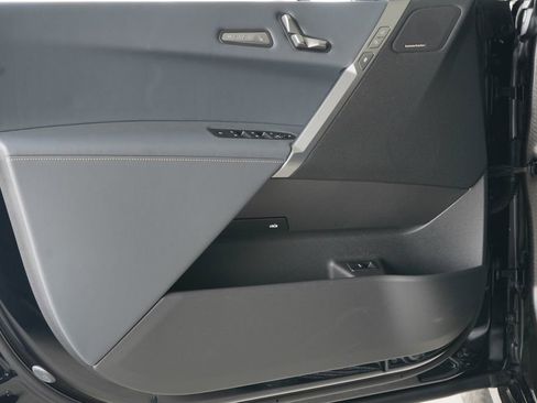 New 2026 BMW iX xDrive45 w/ M Sport Package image 8