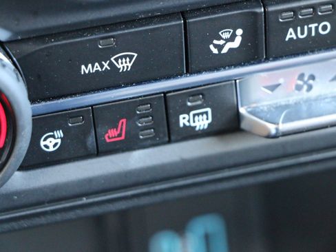 Used 2024 Ford Bronco Wildtrak AWD/4WD image 23