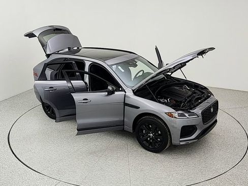 New 2026 Jaguar F-PACE R-Dynamic S image 38